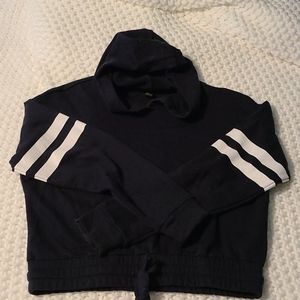 Women's cropped hoodie